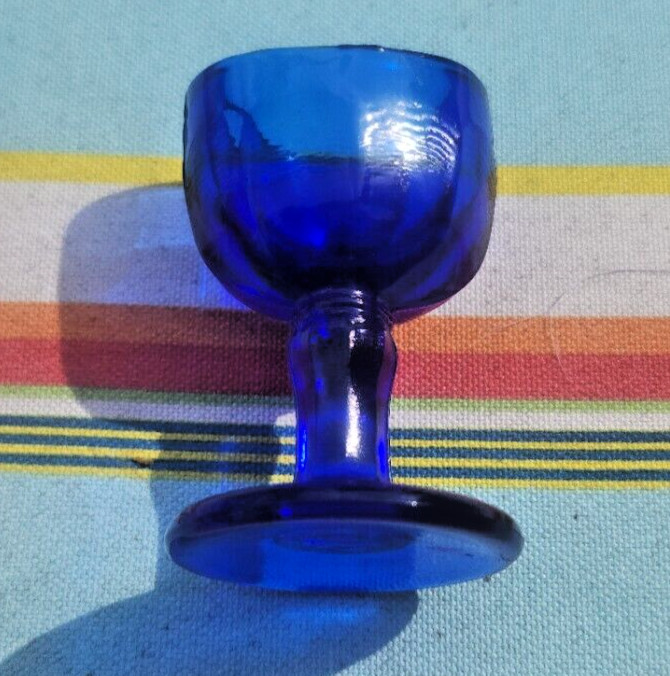 John Bull Vintage Style Cobalt Blue Glass Eye Wash Bath Cup 2 3/4"