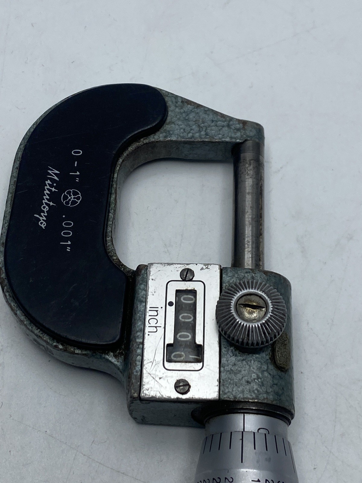 Mitutoyo 193-201 Rolling Digital Outside Micrometer, 0-1" Range