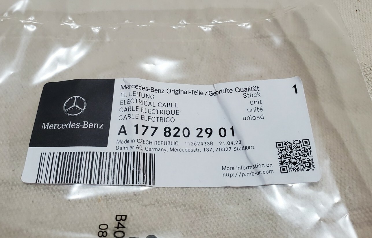 OEM Mercedes Benz Media Interface adapter cable USB-C New A1778202901