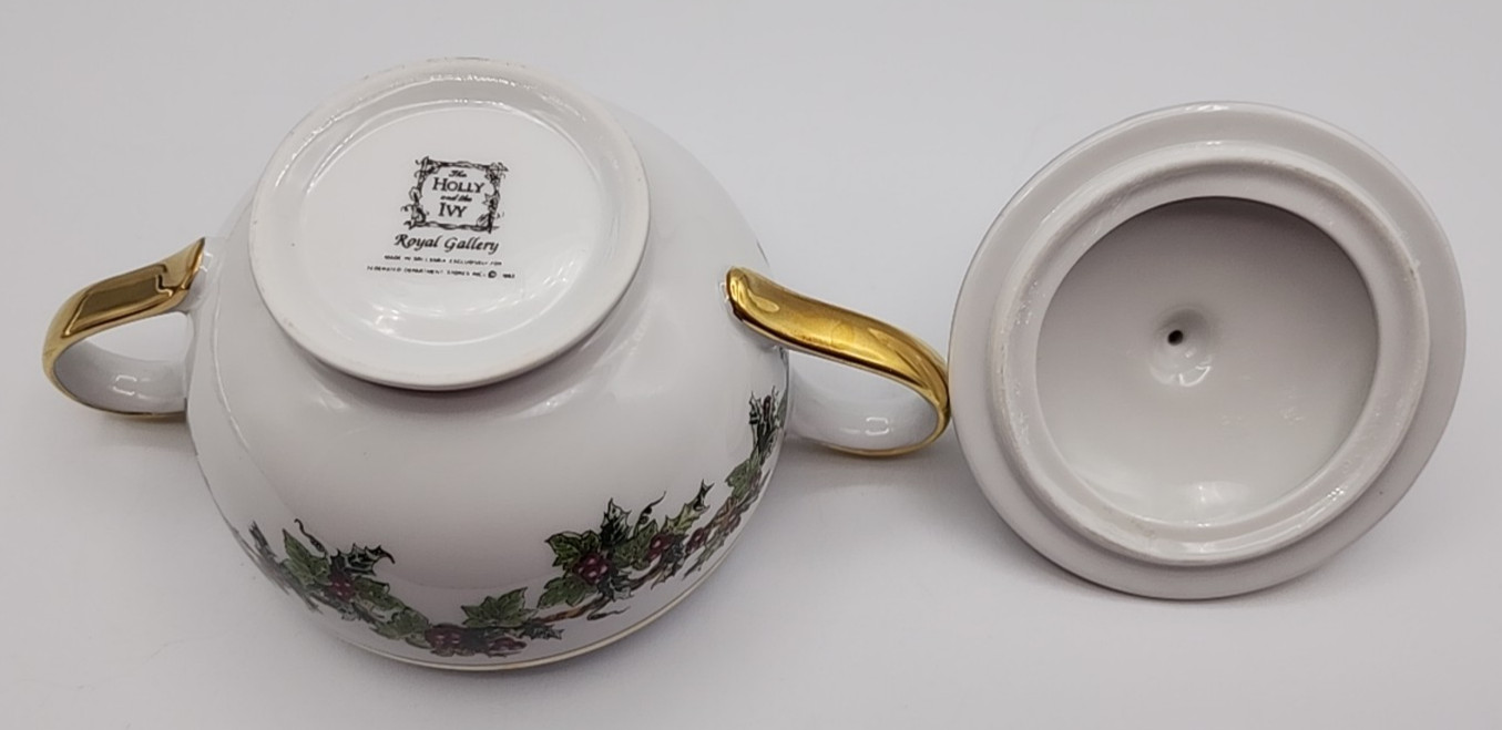 Royal Gallery The Holly and The Ivy Teapot or Coffee Pot with Sugar & Creamer