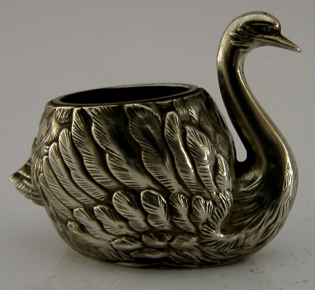 UNUSUAL JAPANESE 950 SOLID STERLING SILVER SWAN SALT CELLAR c1920 ANTIQUE