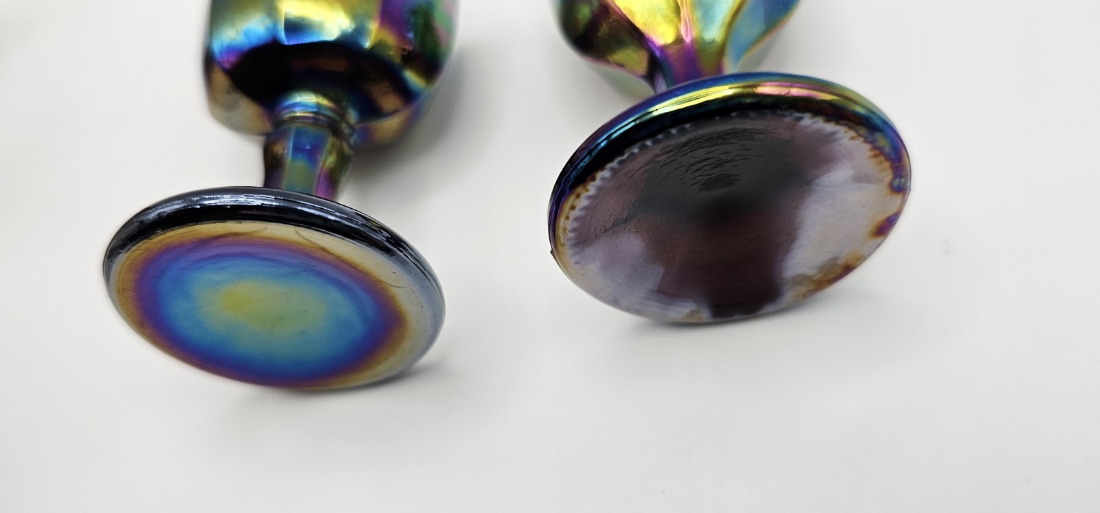 Lot 2 VTG Carnival Glass Eye Wash Cups Iridescent Optical Medical Amethyst