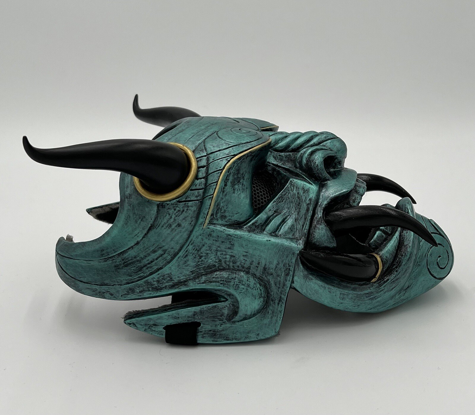 Demon Devil Oni Costume Mask Green Black Gold Samurai Assassin Style Cosplay