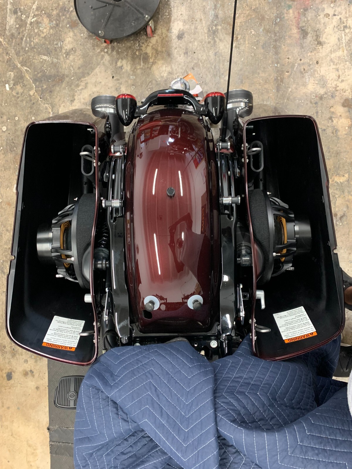 10" Harley Saddlebag MID-MOUNT Speaker Ring Adapters w/GRILLS 2014-2023