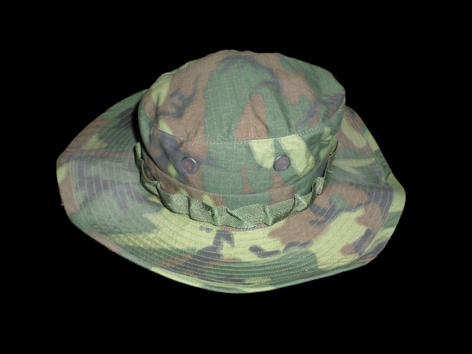 U.S MILITARY ISSUE VIETNAM JUNGLE HAT CAMOUFLAGE BOONIE HAT GENUINE 1968 SURPLUS
