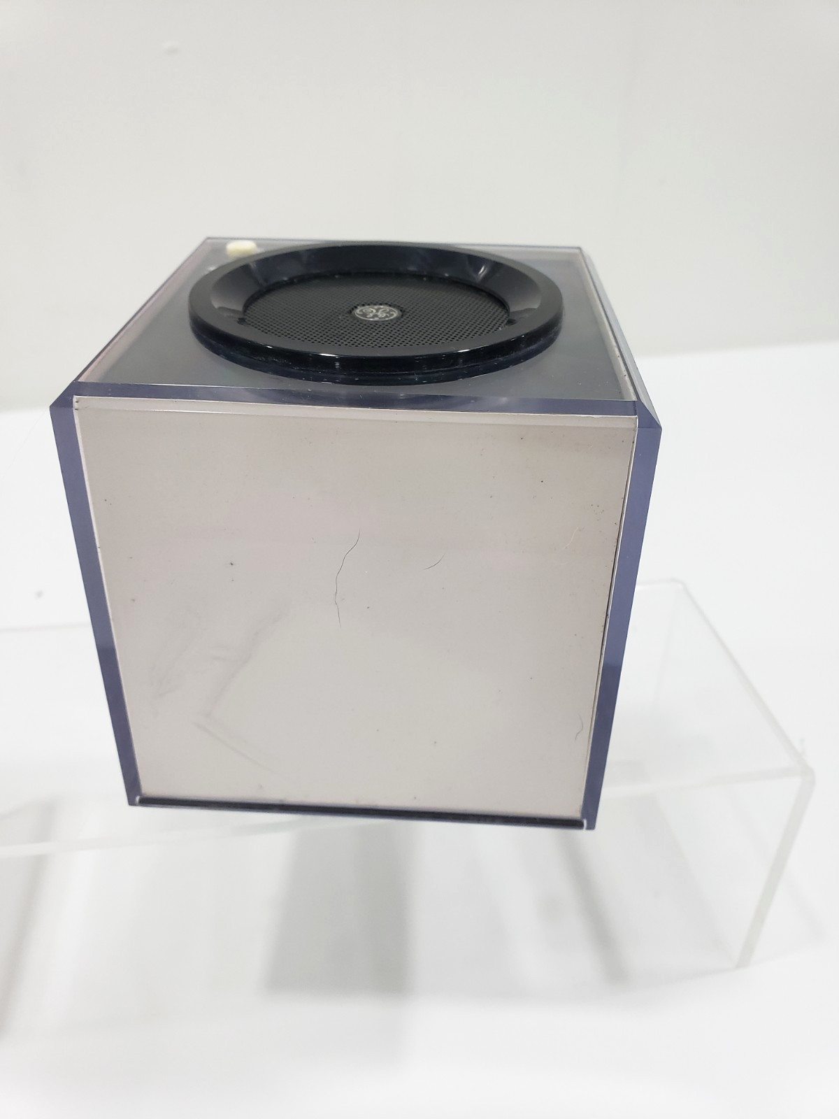 VINTAGE GE General Electric Sound Scene Picture Radio Tested WORKS cube