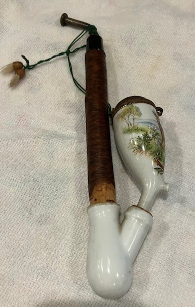 Porcelain Smoking Pipe in Vintage German Hunting Style