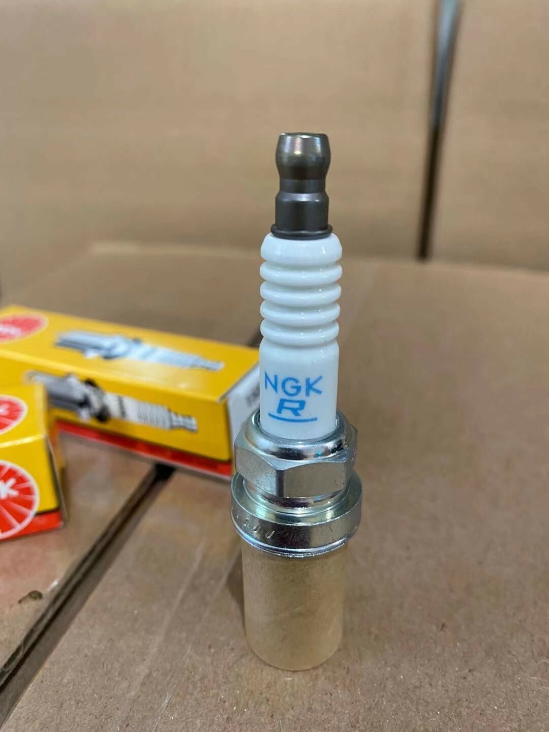 [2-Pack] Brand New Original Skidoo Spark Plug OEM PFR7AB 800 ETEC 415129484