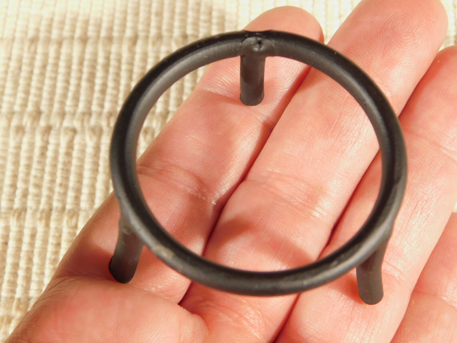 Sphere Display Stand Medium Size Black Metal Short