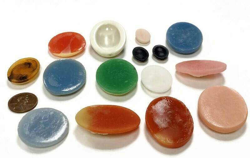 15 Vintage Acrylic Cameos (Hong Kong, Japan, West German) DIY Jewelry Making C81
