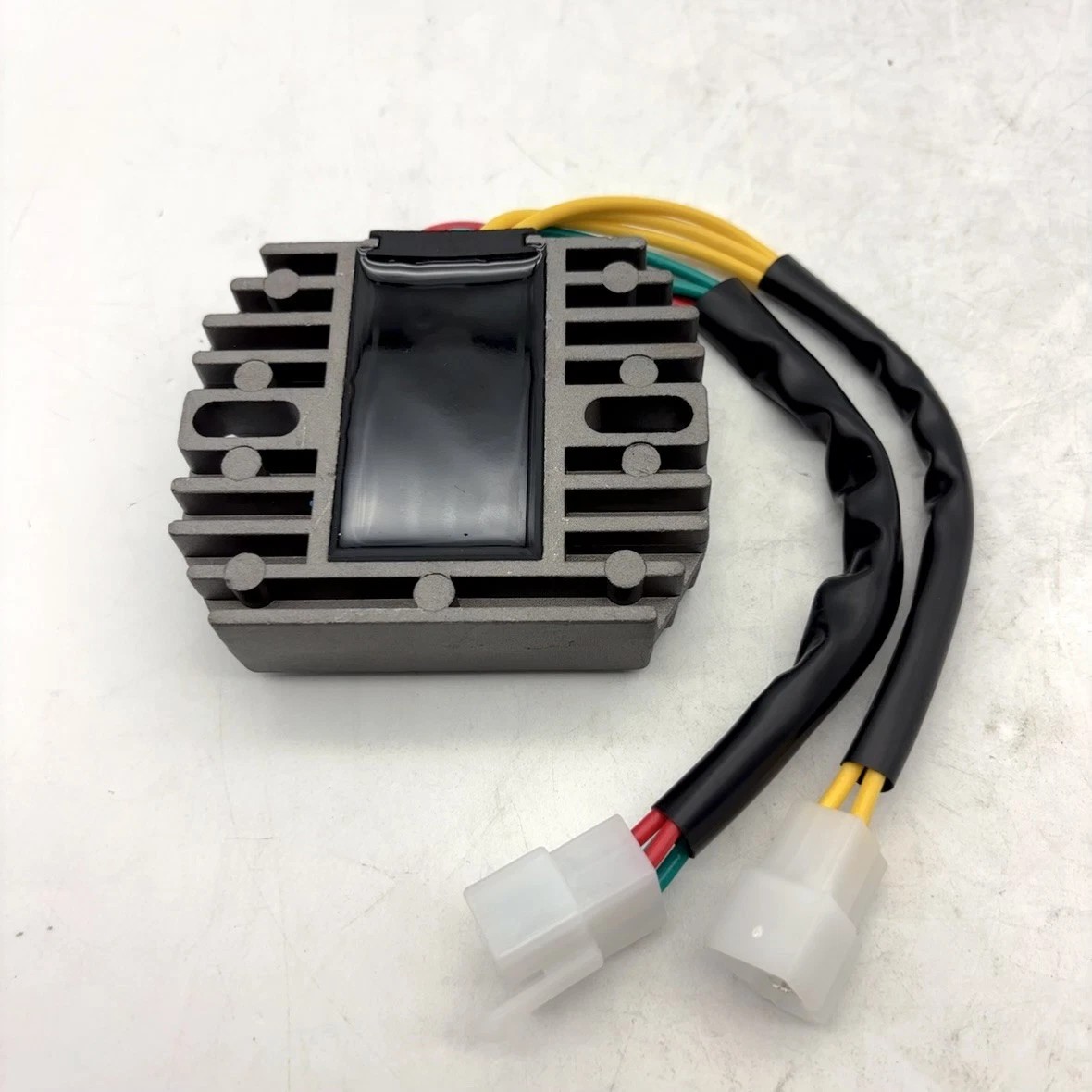 New Regulator Rectifier for Suzuki GSXR750 GSXR 750 2006-2009 2011 32800-18H00