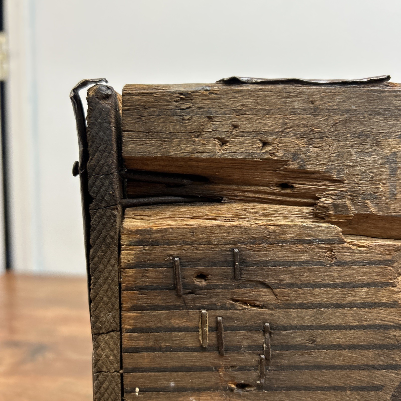 Atlas Prager Beer Crate Case Wood Chicago BW96 Wooden Advertising No Lid