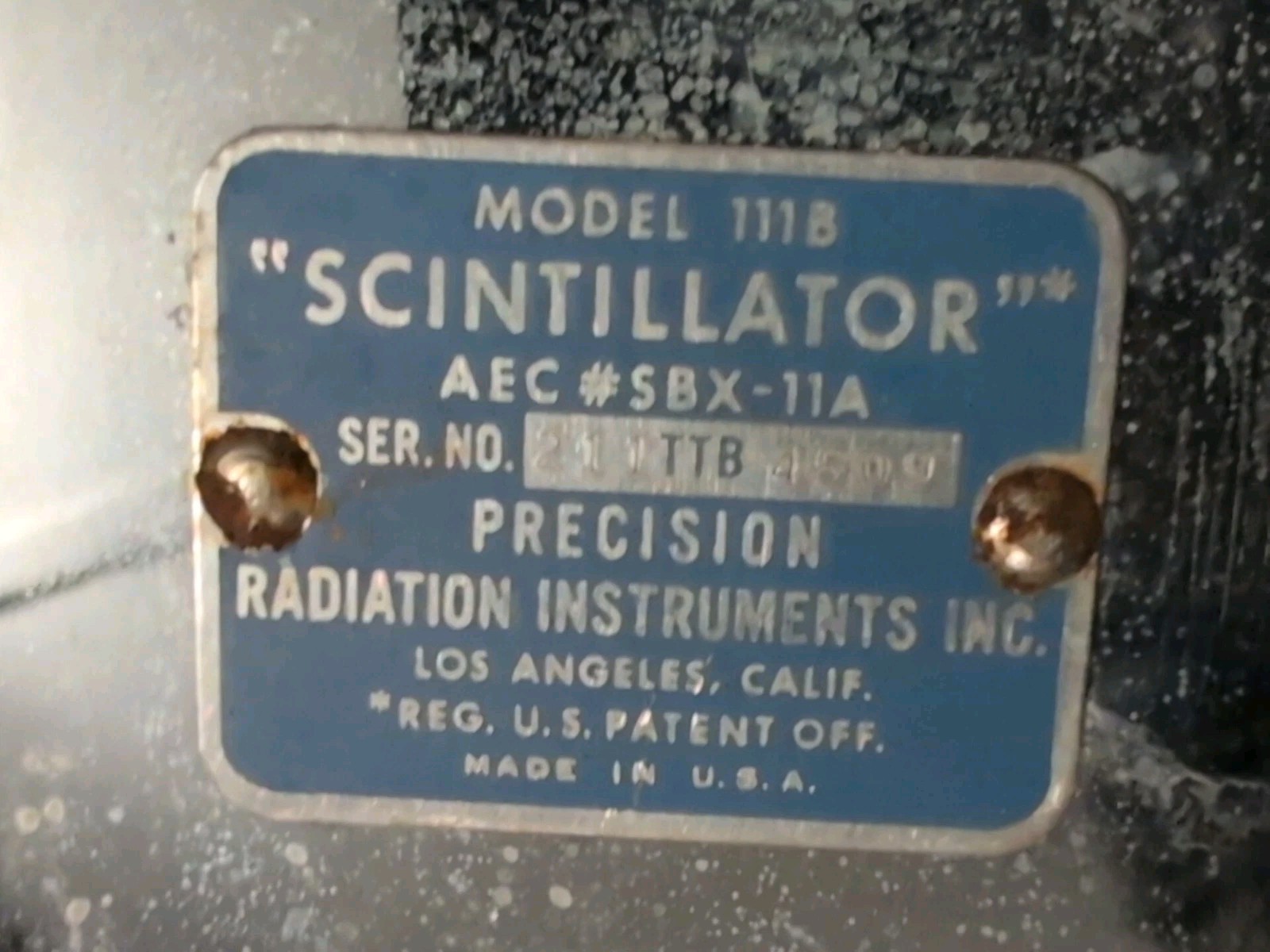 VTG AS-IS Precision Scintillator Chrome Ray Gun Radiation Detector Ghost Quack