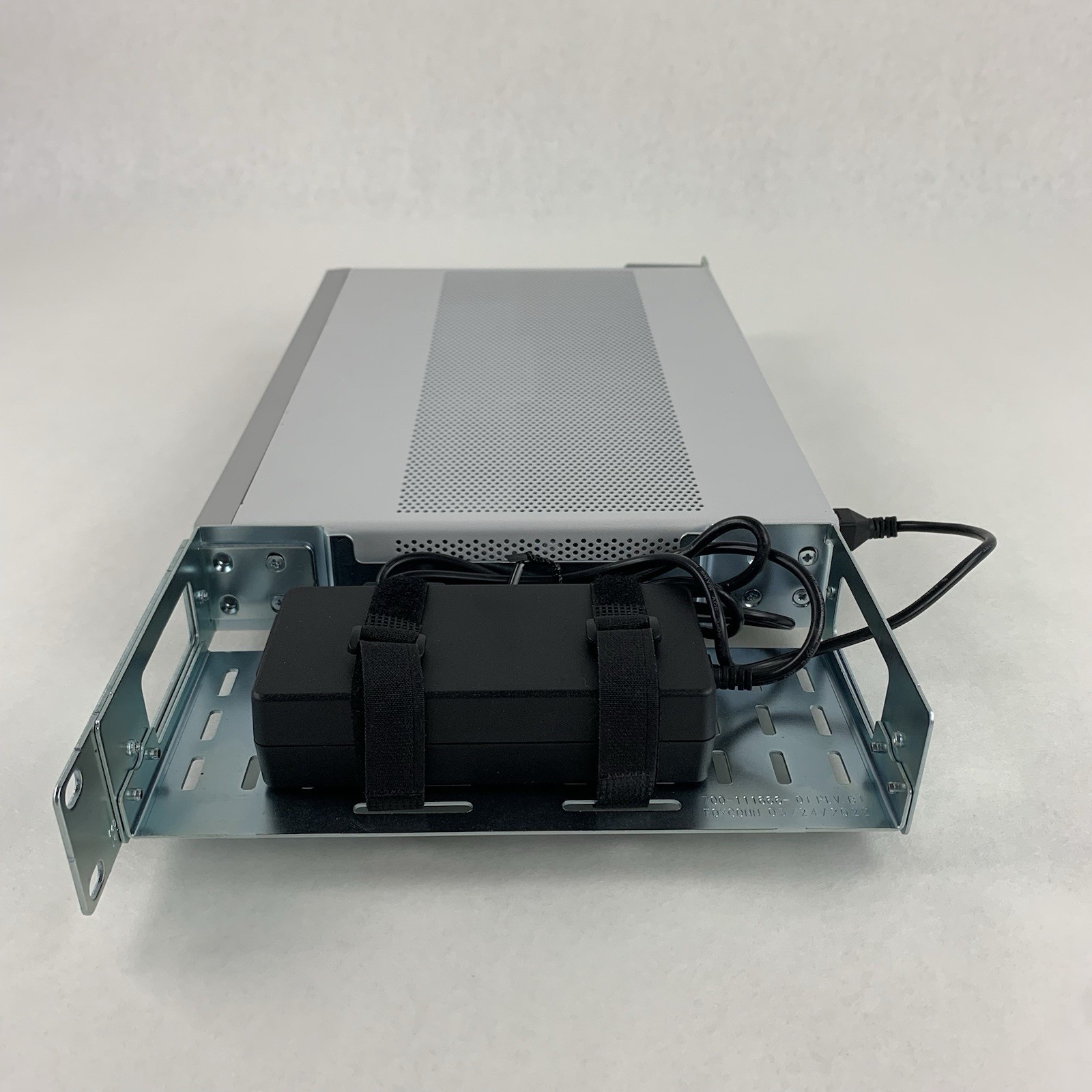 Cisco C1111-8P Series Integrated Services Router w/ AC Adapter and Mount