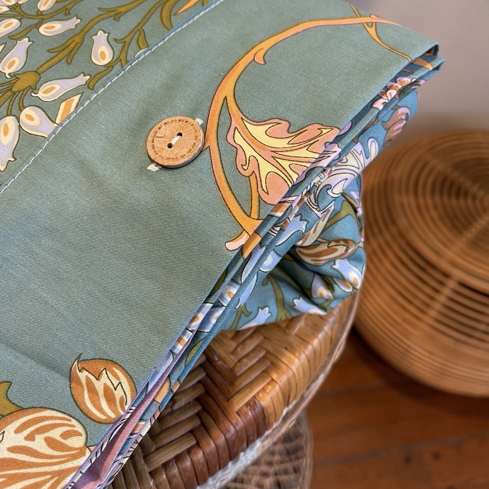 NEW Anthro Green Pink Reversible Floral King Boho Duvet Bedding Sham Case Set