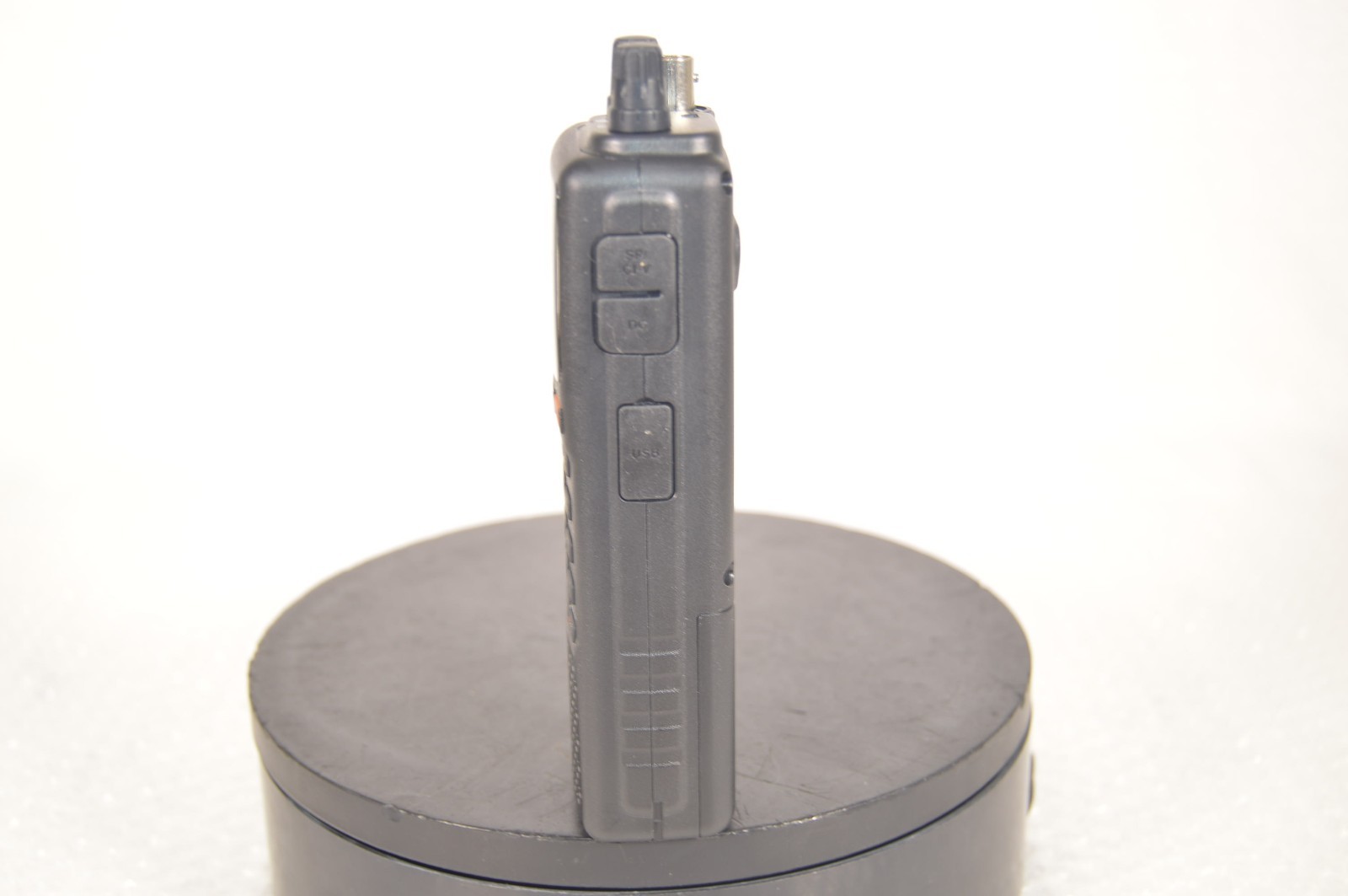 ICOM IC-R20 Wideband Handy Receiver 0.15MHz-3304.999MHz SSB CW AM FM WFM Working