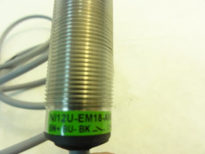 201390 New-Incomplete; Turck Ni12U-EM18-AN6X Proximity Sensor (NO Mounting Nuts)