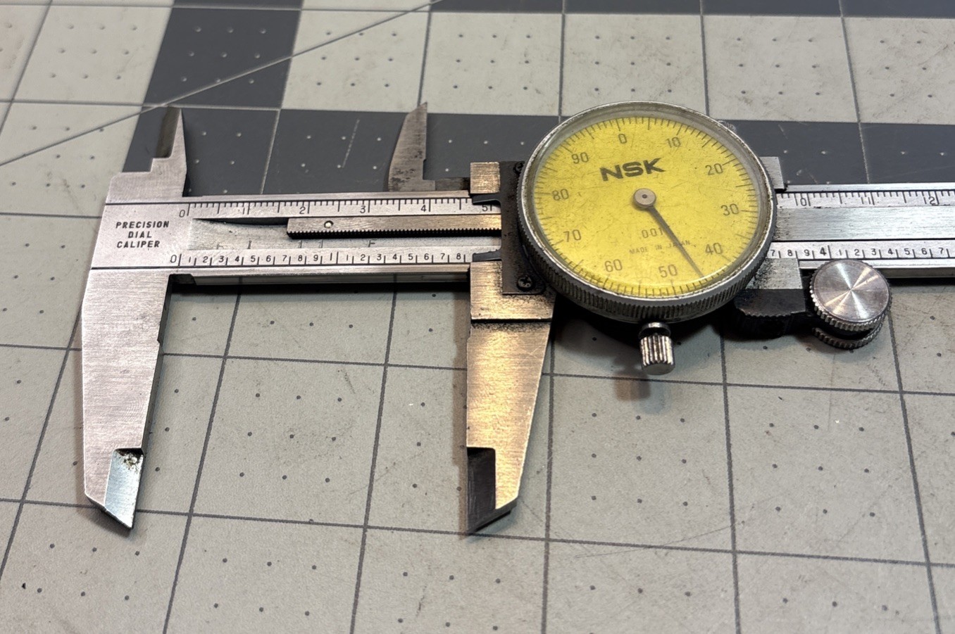 NSK Precision 6" Dial Caliper .001” w/ Case Machinist Tools Japan