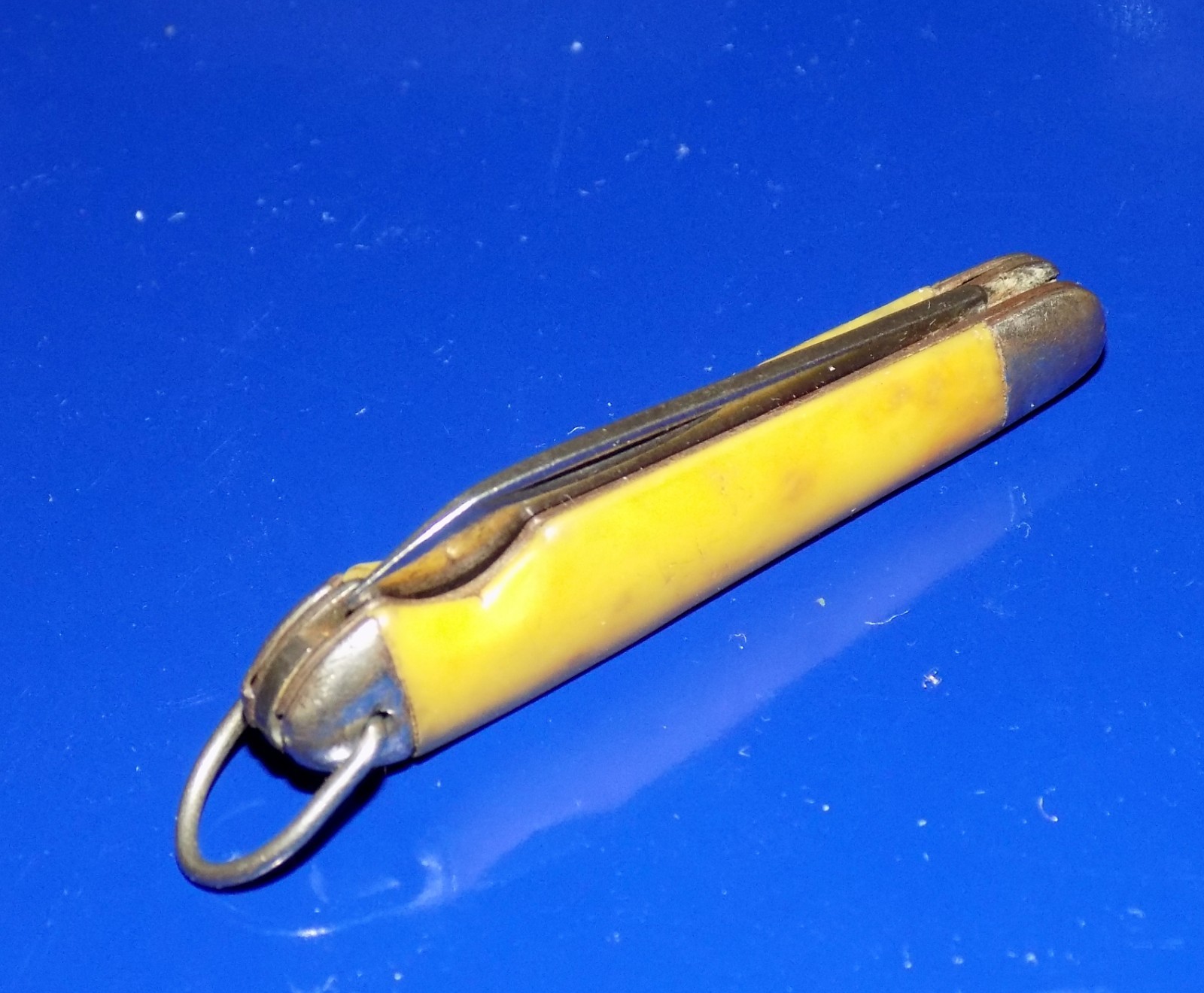 Small Vintage/Antique Hammer Brand U.S.A. Easy-Open Keychain Fob Knife