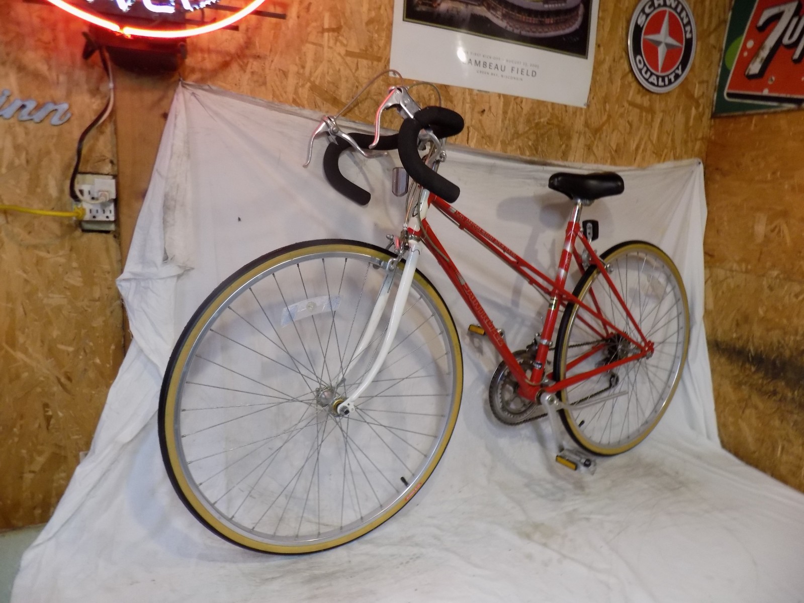 1980s SAINT TROPEZ LA RIVIERA 12-SPEED MIXTE ROAD BIKE VINTAGE RALEIGH PUEGEOT!