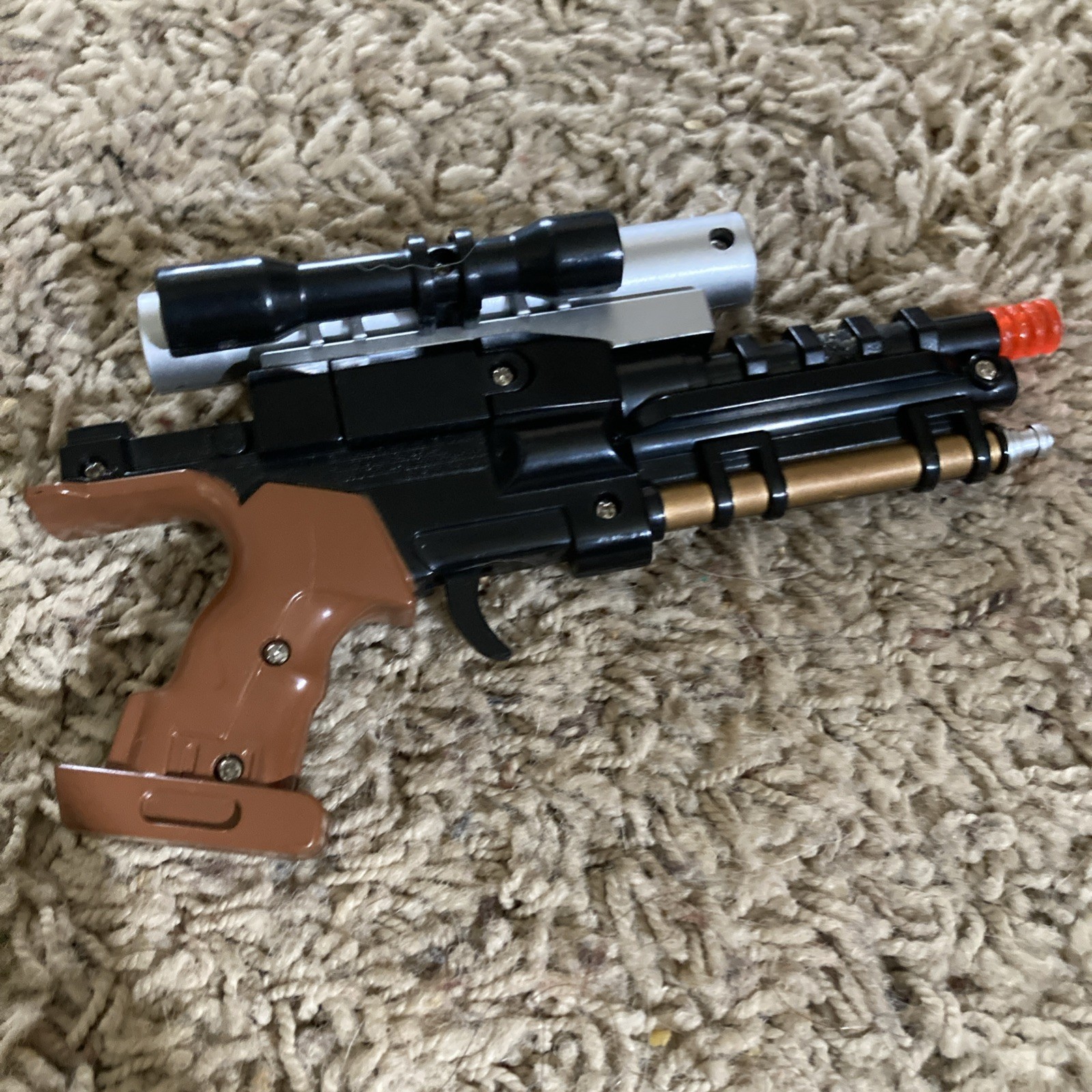 Vintage STAR WARS 7 inch HAN SOLO BLASTER Pistol LASER LIGHT SOUND HASBRO TOY