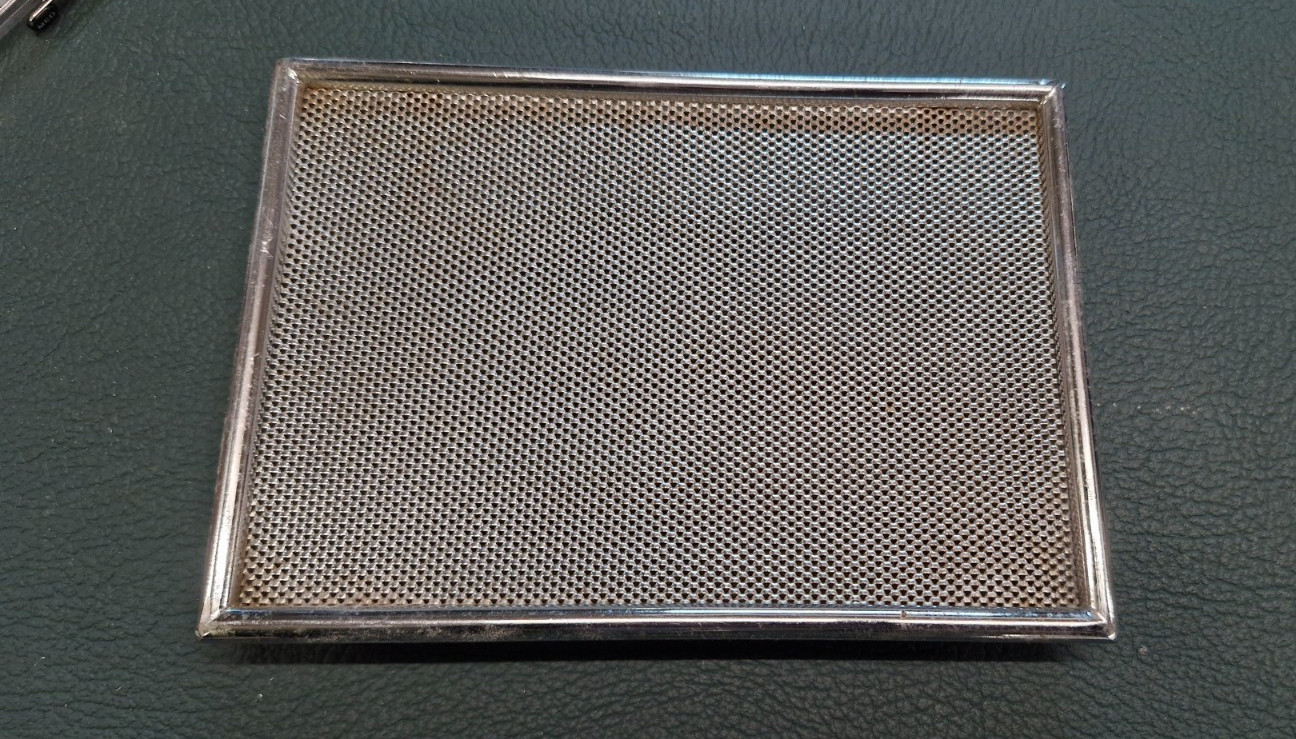 Classic car chrome speaker grill