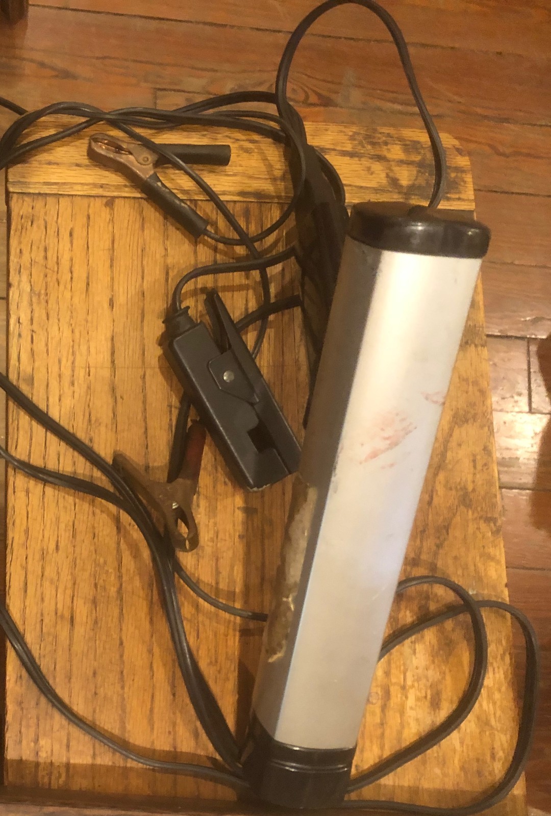 Sears inductive timing light Serial Number L 32 XC