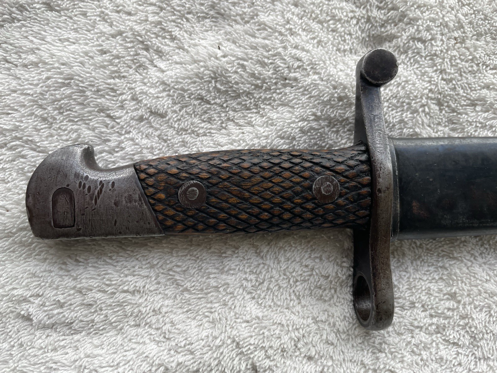 ORIGINAL WW2 SPANISH MAUSER M1941 BOLO BLADE BAYONET AND SCABBARD MADE IN TOLEDO