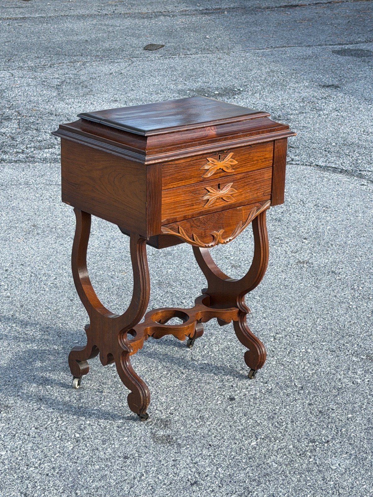Antique Rosewood victorian sewing stand table work transitional 1870 classical