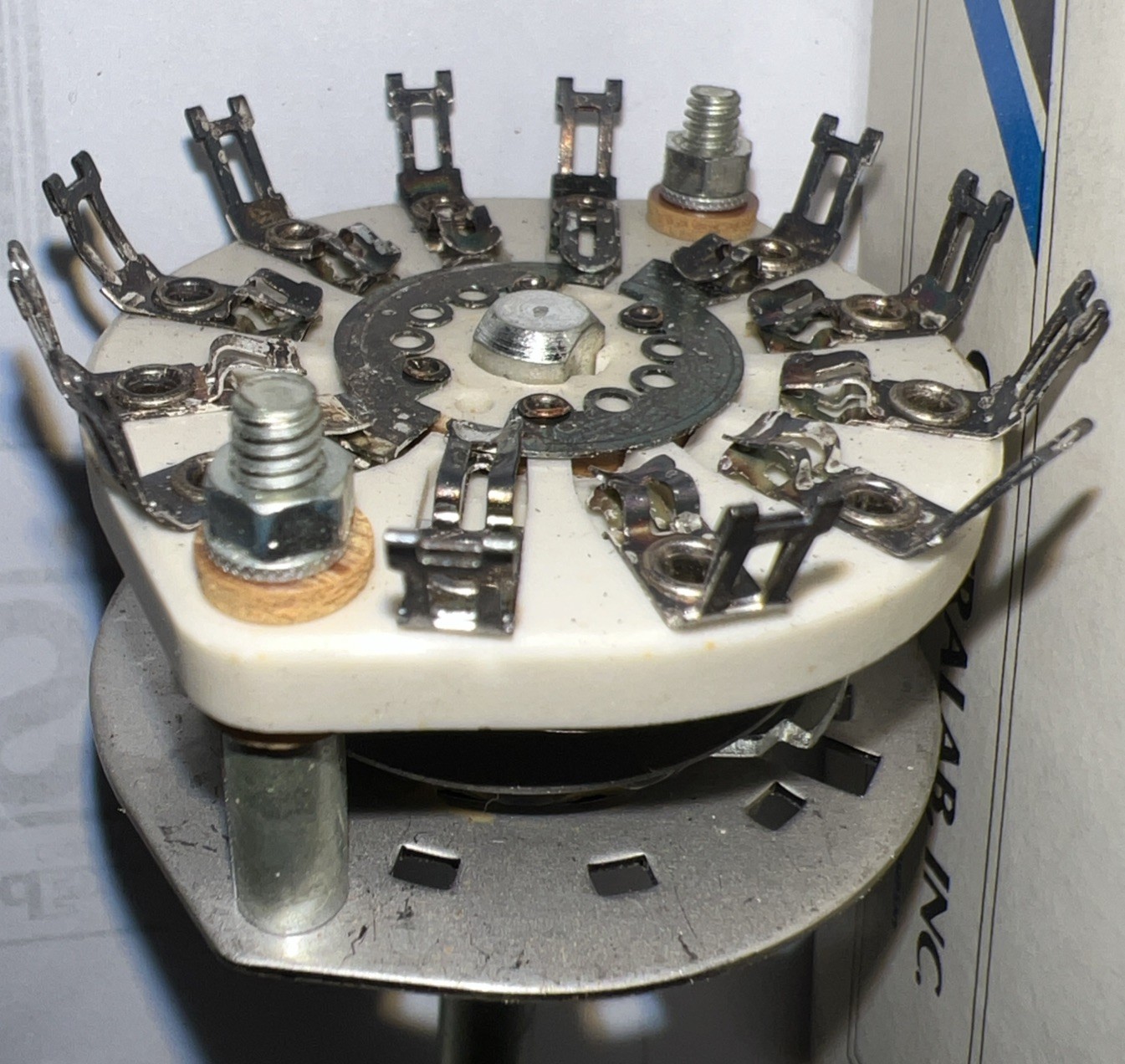 Centralab 2504 2-pole, 5-position Shorting Steatite Rotary Switch New in Box