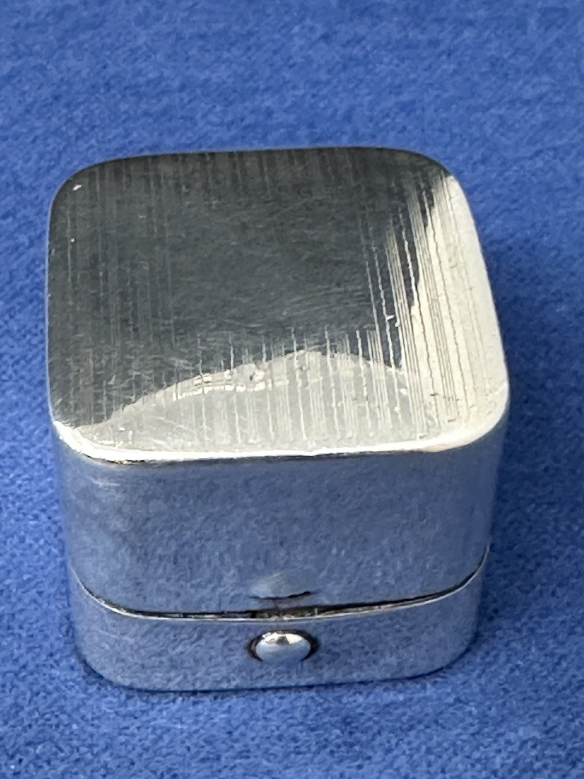 AMERICAN ART DECO STERLING RING BOX NO MONO