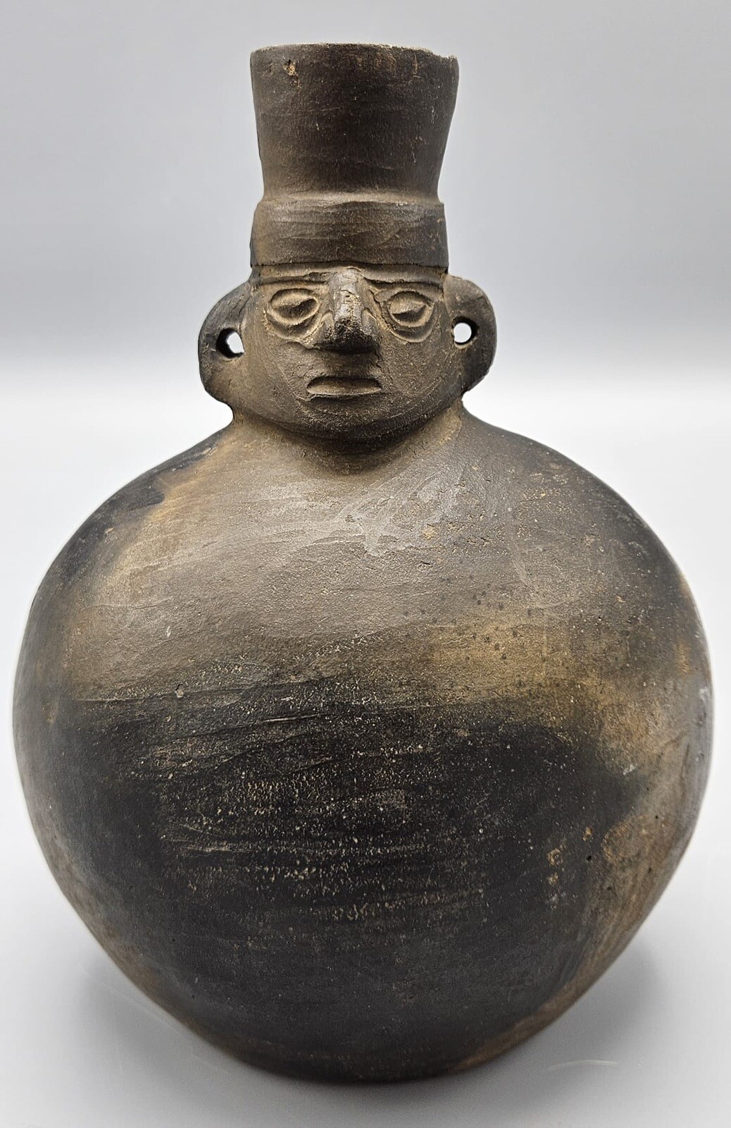 Pre Columbian Chimu Blackware Human Effigy vessel pottery