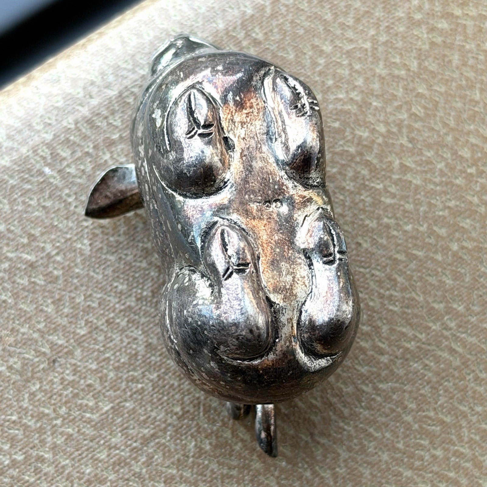 Antique Cambodian Silver Ornate Betel Nut Pig Box "t90" Stamped 31g Grams