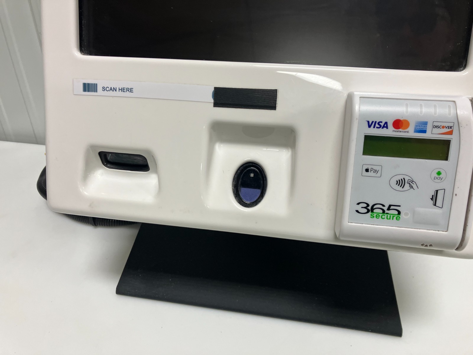 365 Retail Markets POS Self Checkout Micro Market Kiosk Model G3U/G3CA Free Ship