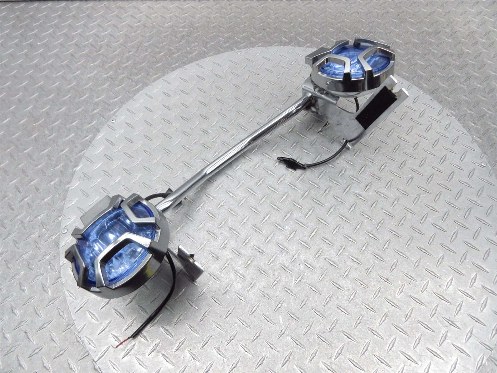 2000 Harley Electra Glide Ultra Classic FLHTCUI Accessory Aux Fog Light Bar