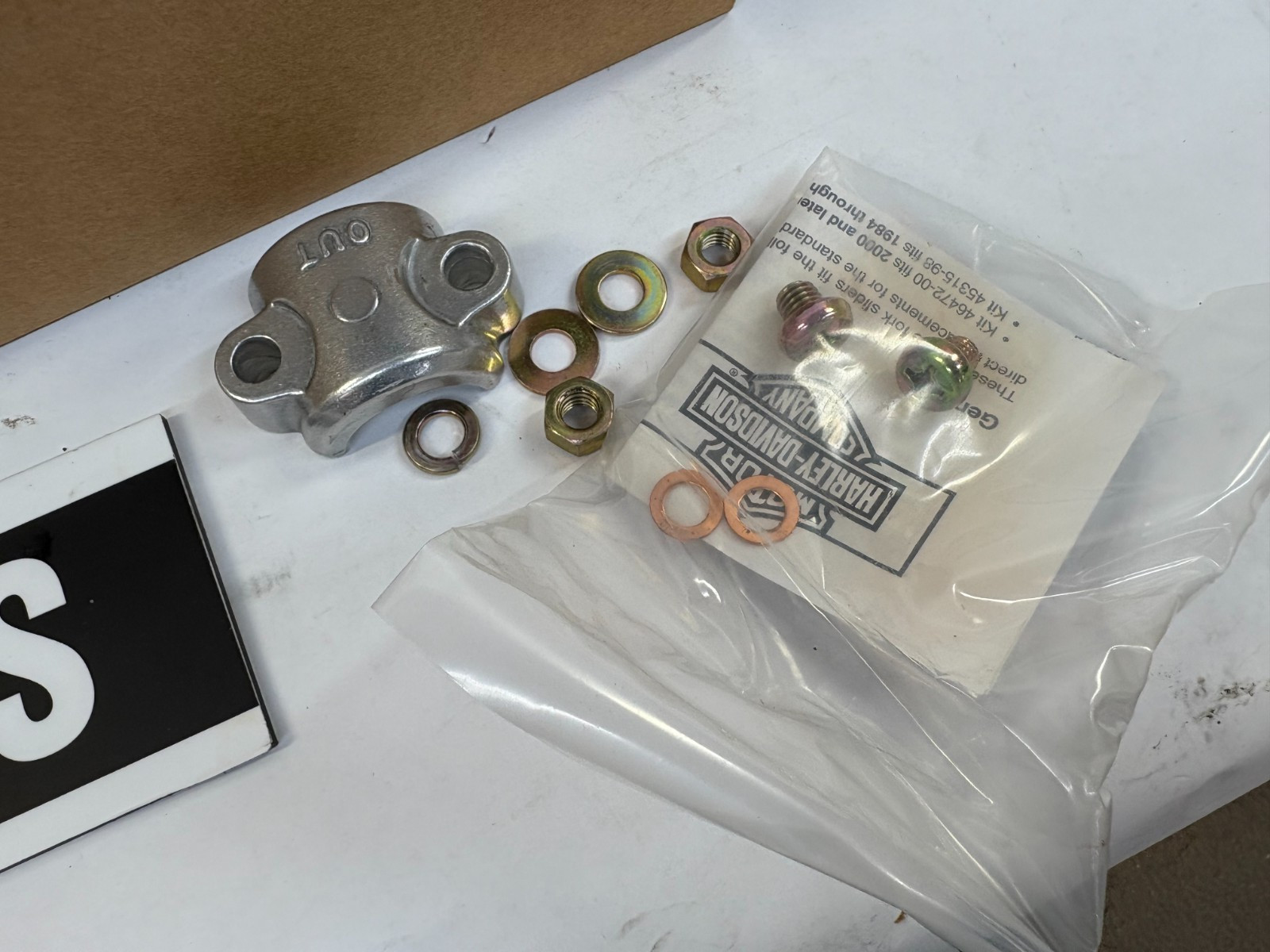 Harley OEM 41mm dual disc Touring lower fork legs sliders 46497-02A LooK