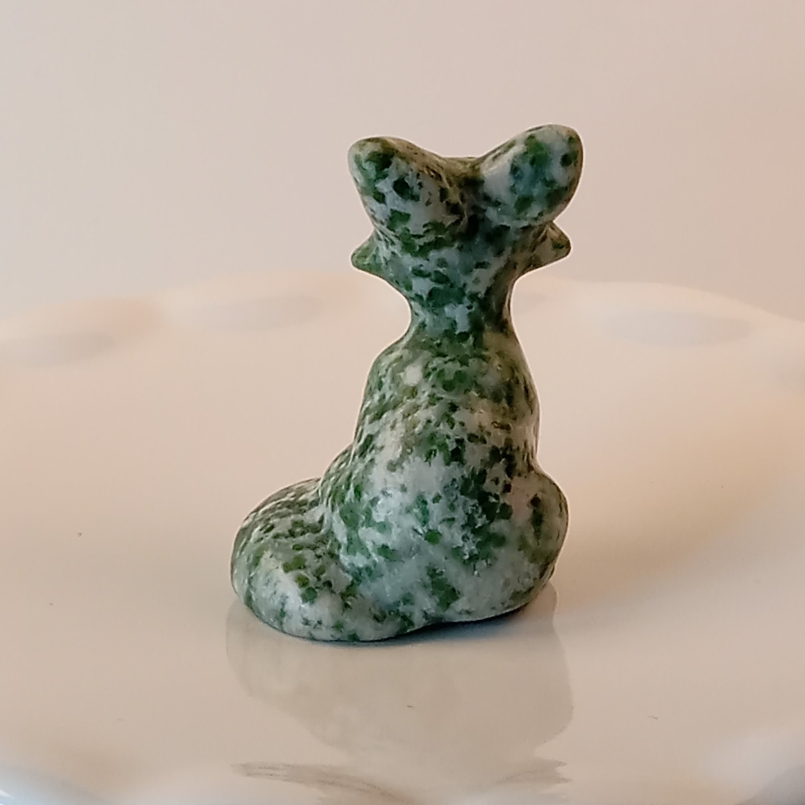 Tree Agate Crystal Fox Carving Green Polished Animal 27g | F35