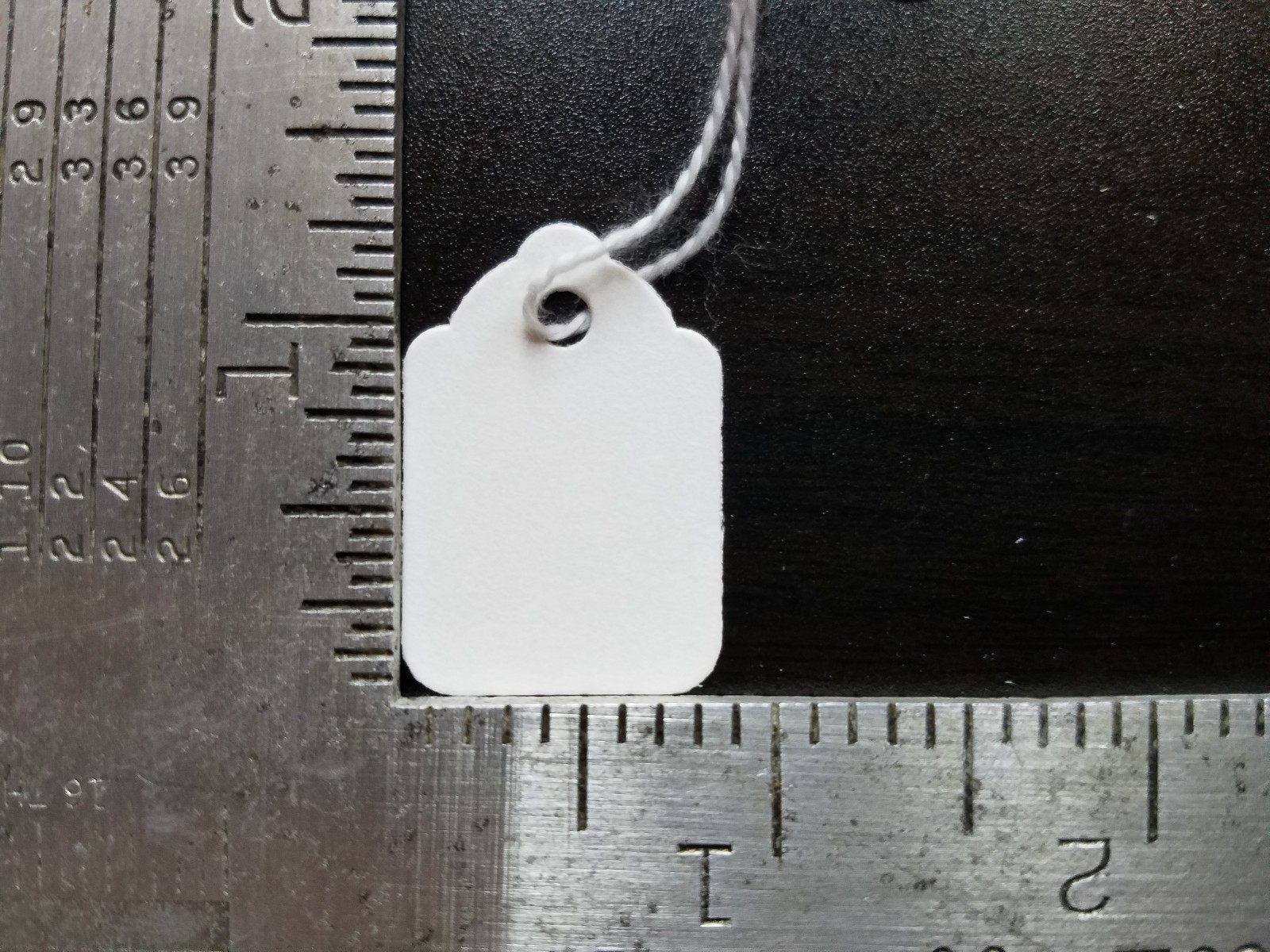 Blank White Merchandise Price Tags w/ String Retail Jewelry Strung Large Small