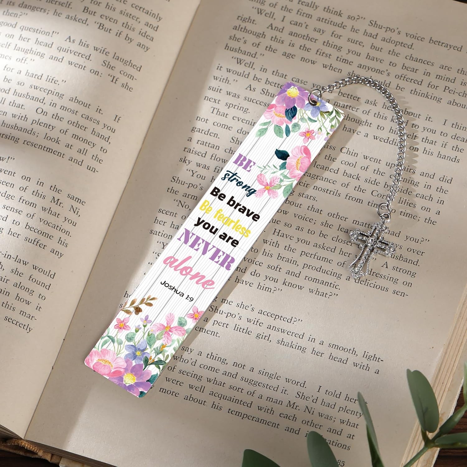 Christian Bible Bookmarks Gift: Inspirational Scripture Book Mark for Reading, M