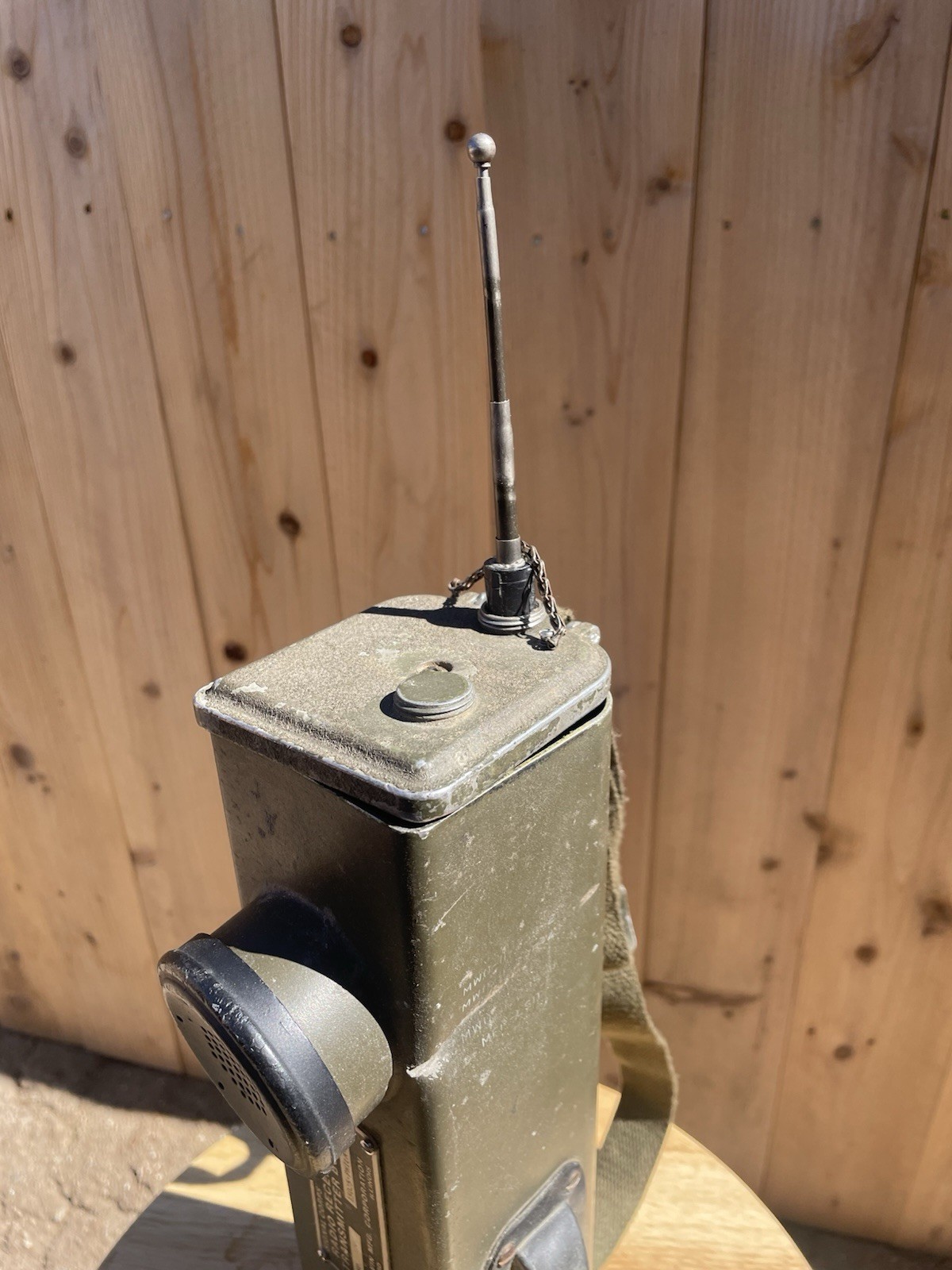 WWII US Walkie talkie - WW2 US Walkie Talkie - Original U.S. Phone WWII - Field
