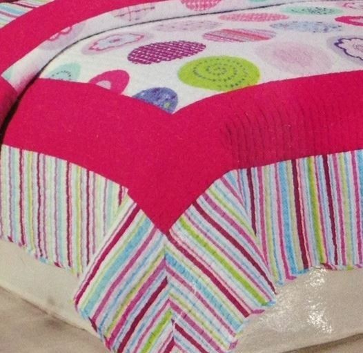 Cotton Chic Premium Quilt Set 3 Pcs, Reversible + FREE Bed Sheet Set Included