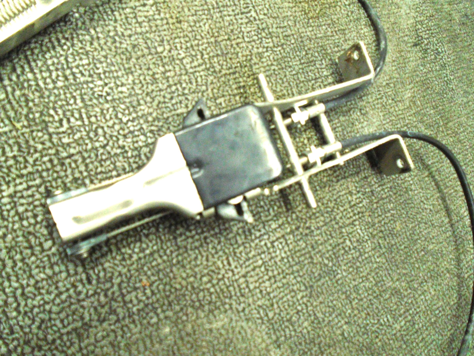 Mercury Verado Outboard 200 300 350 400 Font & Side Latch Assy 892062T02 #2