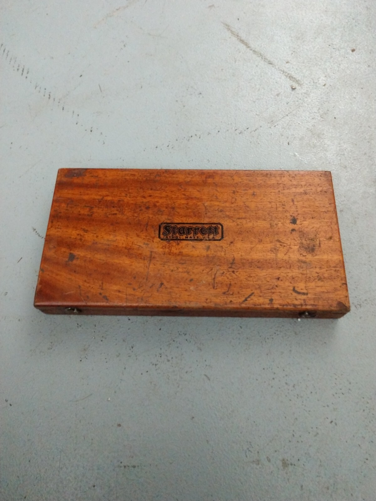 Starrett 224 A Interchangeable Anvil Outside Micrometer Set 2-6" .001" in case