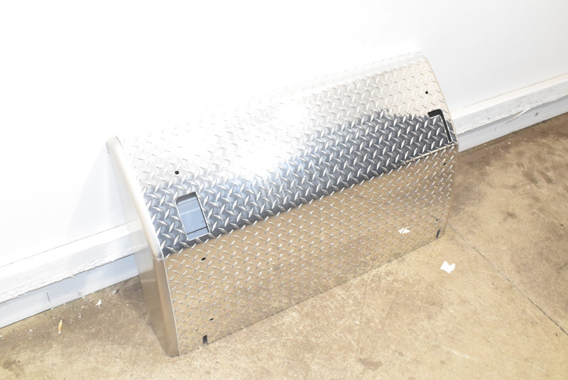 Freightliner Cascadia Battery Box Cover A06-75749-030 (683-10190)