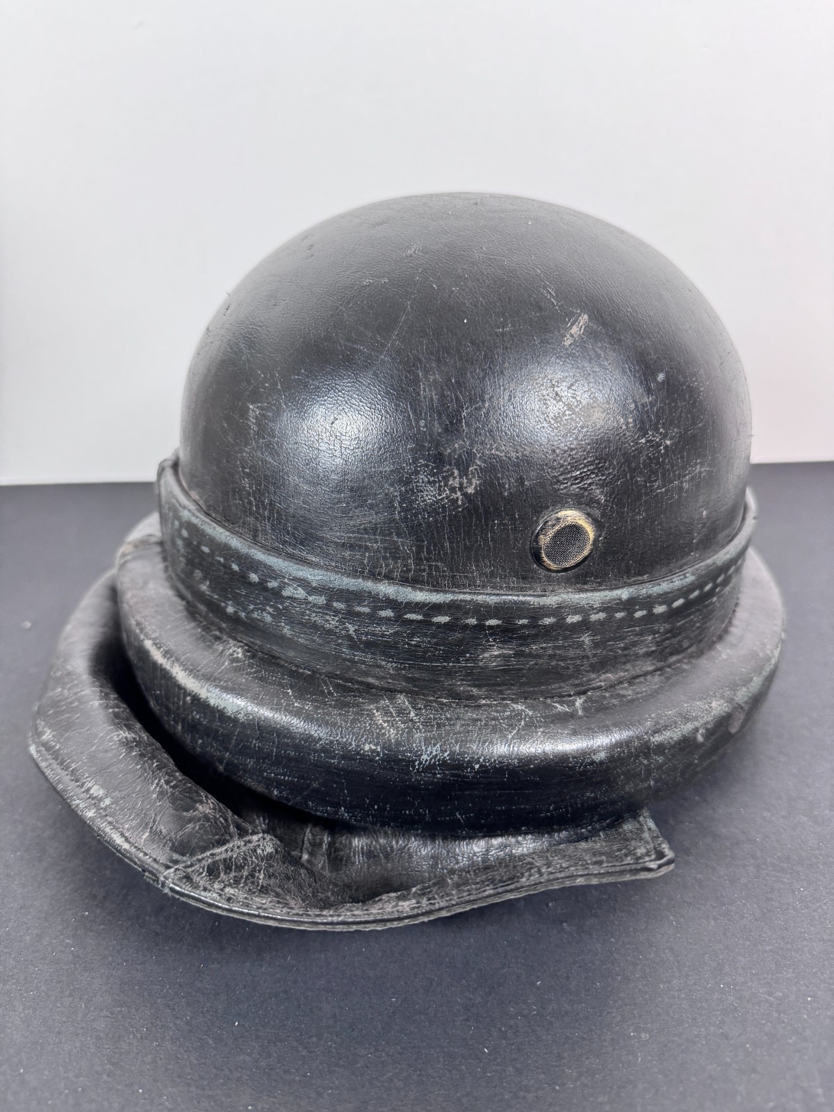 WW2 Italian Tank Crew Helmet (Carrista Helmet)