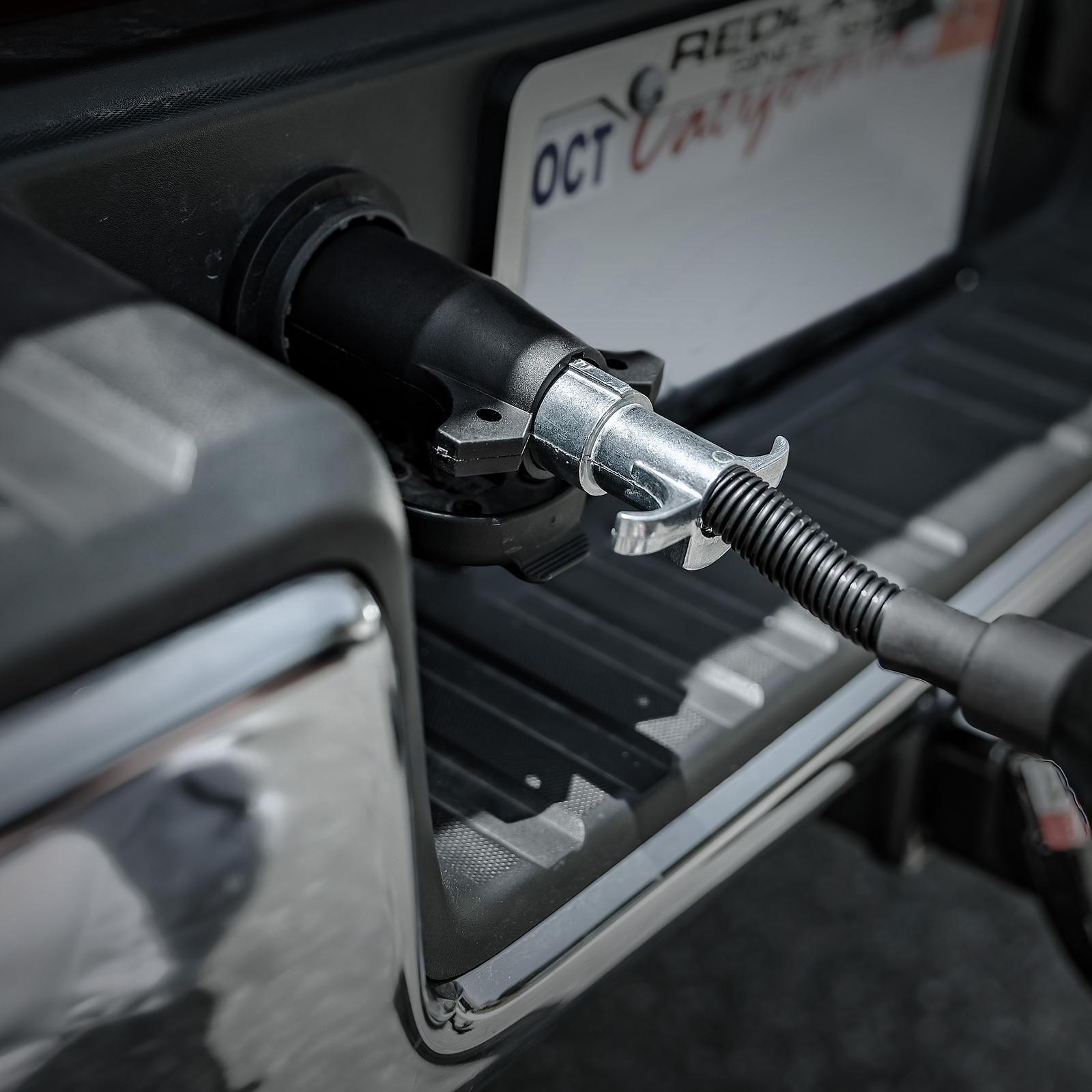 7 Pin Blade to 6 Pin Round Trailer Adapter Wiring Plug For RV Tow Truck Lights