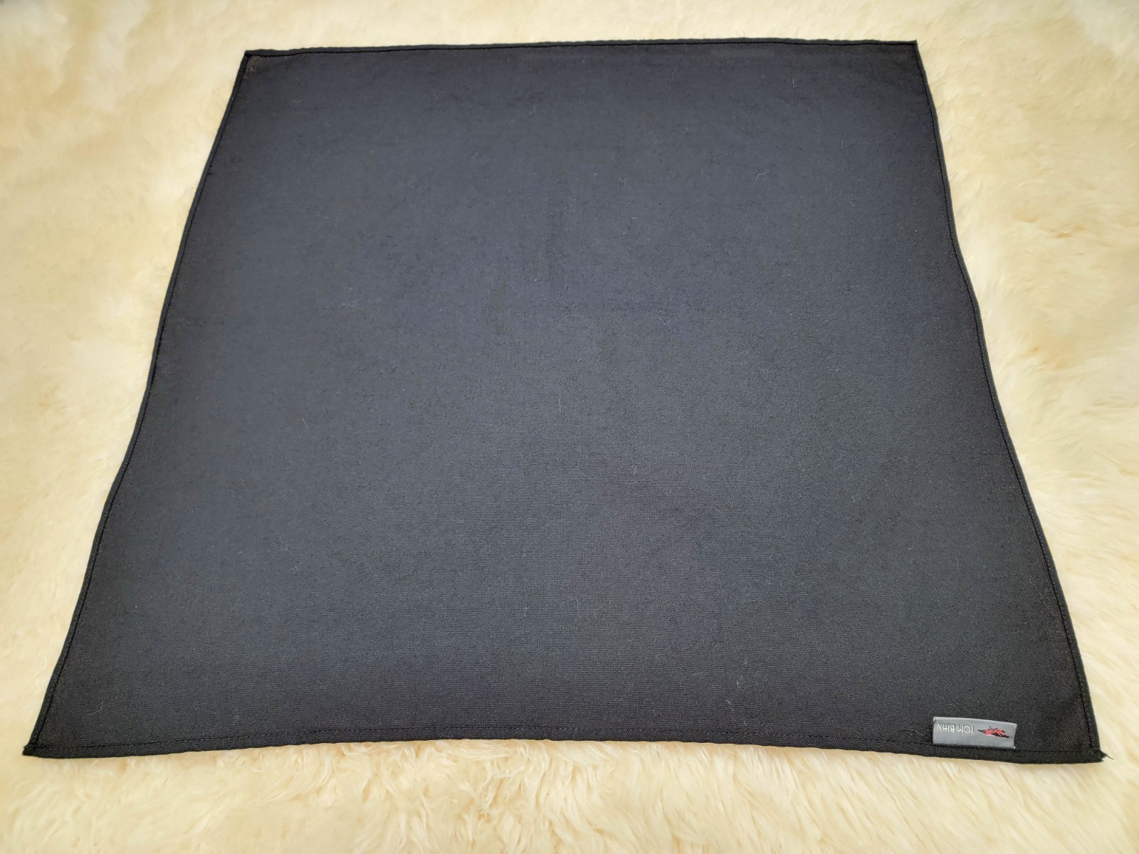 TOM BIHN (USA) Retired Shepherd's Wool Utility Cloth Bundled Lot (2) ~ Size S