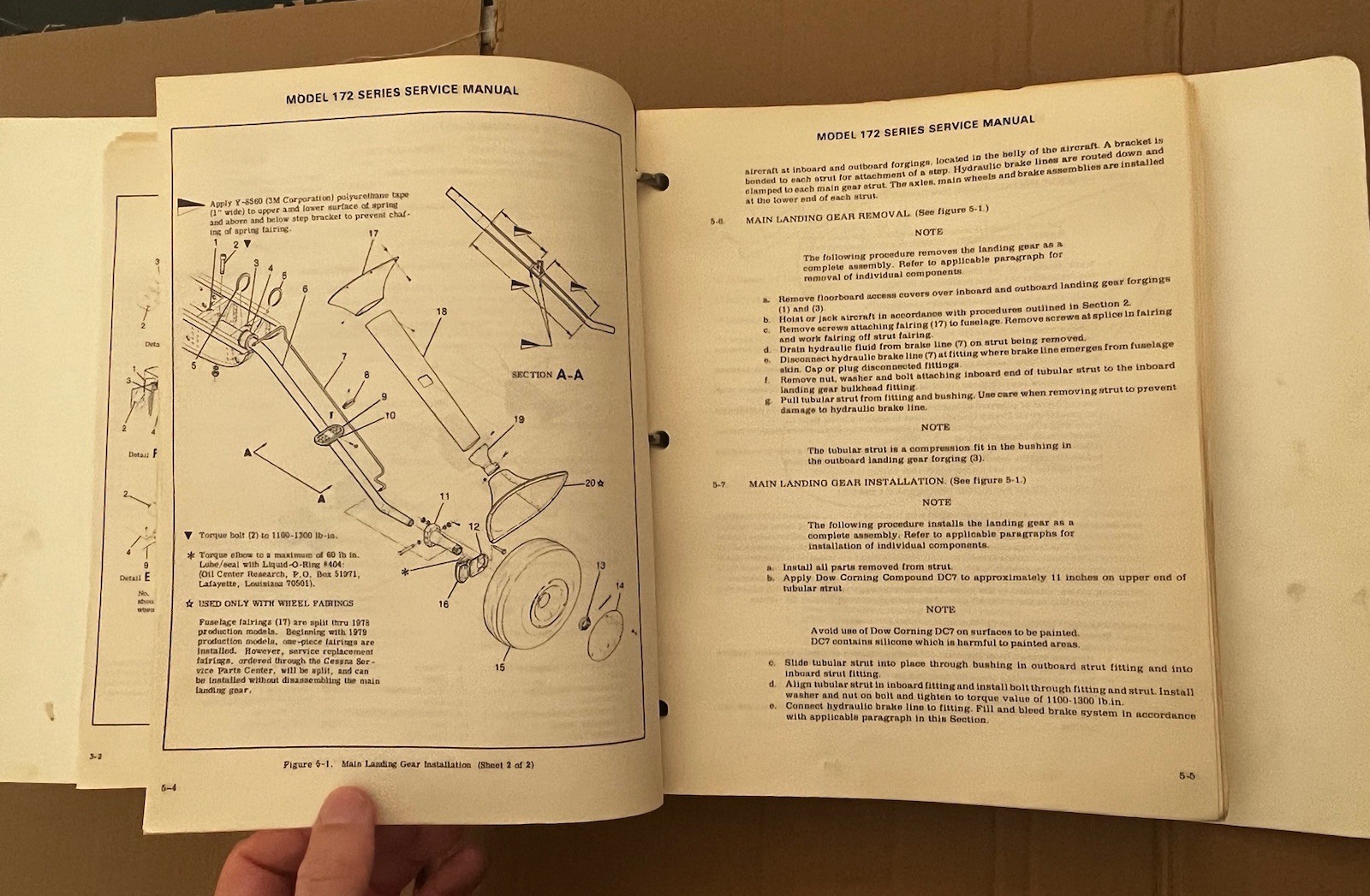 1977-1981 CESSNA 172 Series Service Manual D2026-13 Original