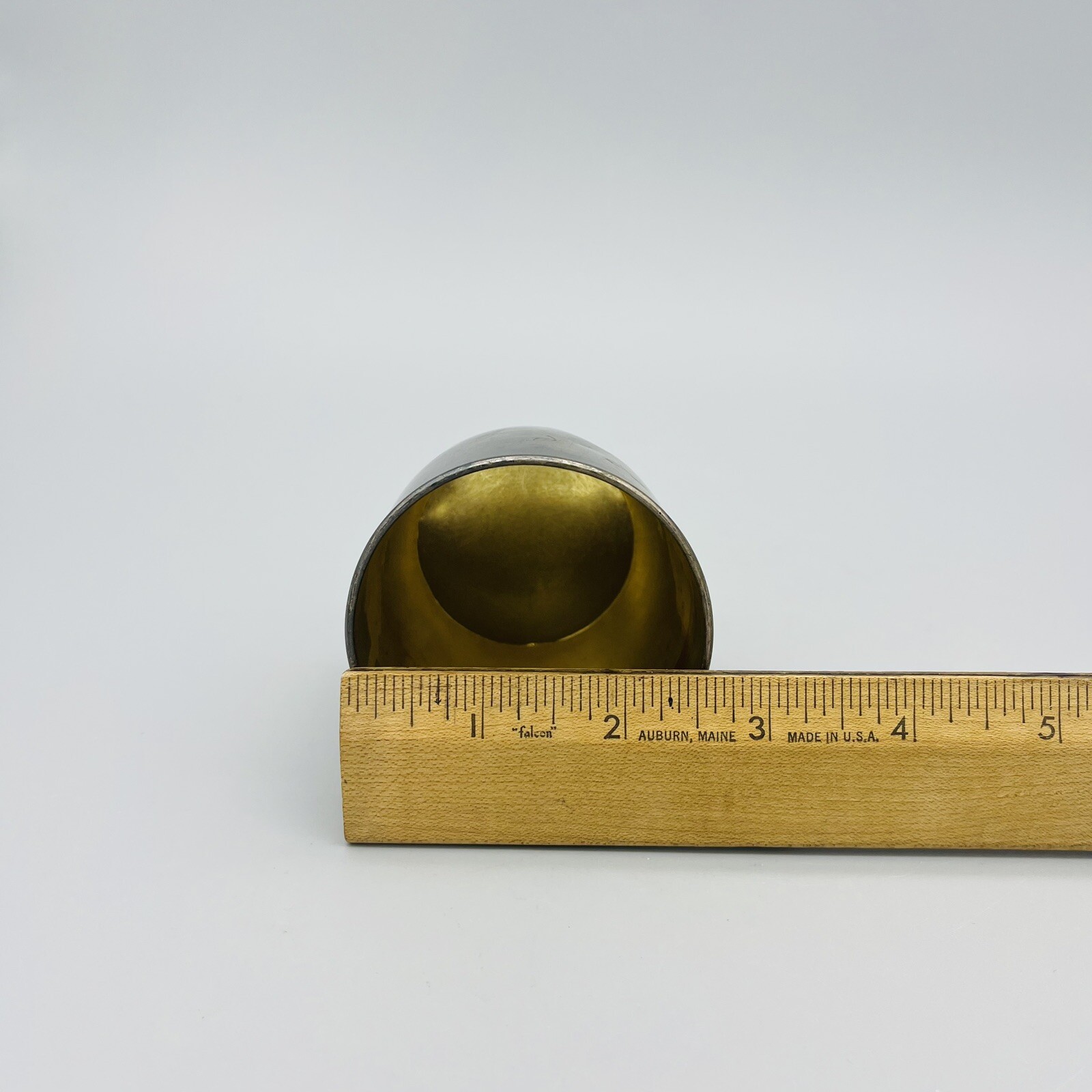 VTG Baby Cup "KEVIN" International Silver-Reflection Pattern Tarnish Patina