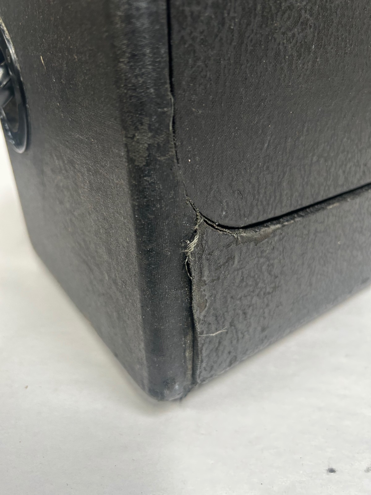 Vtg Zenith Trans-Oceanic Model L600 Super DeLuxe Shortwave Radio Receiver (A30)